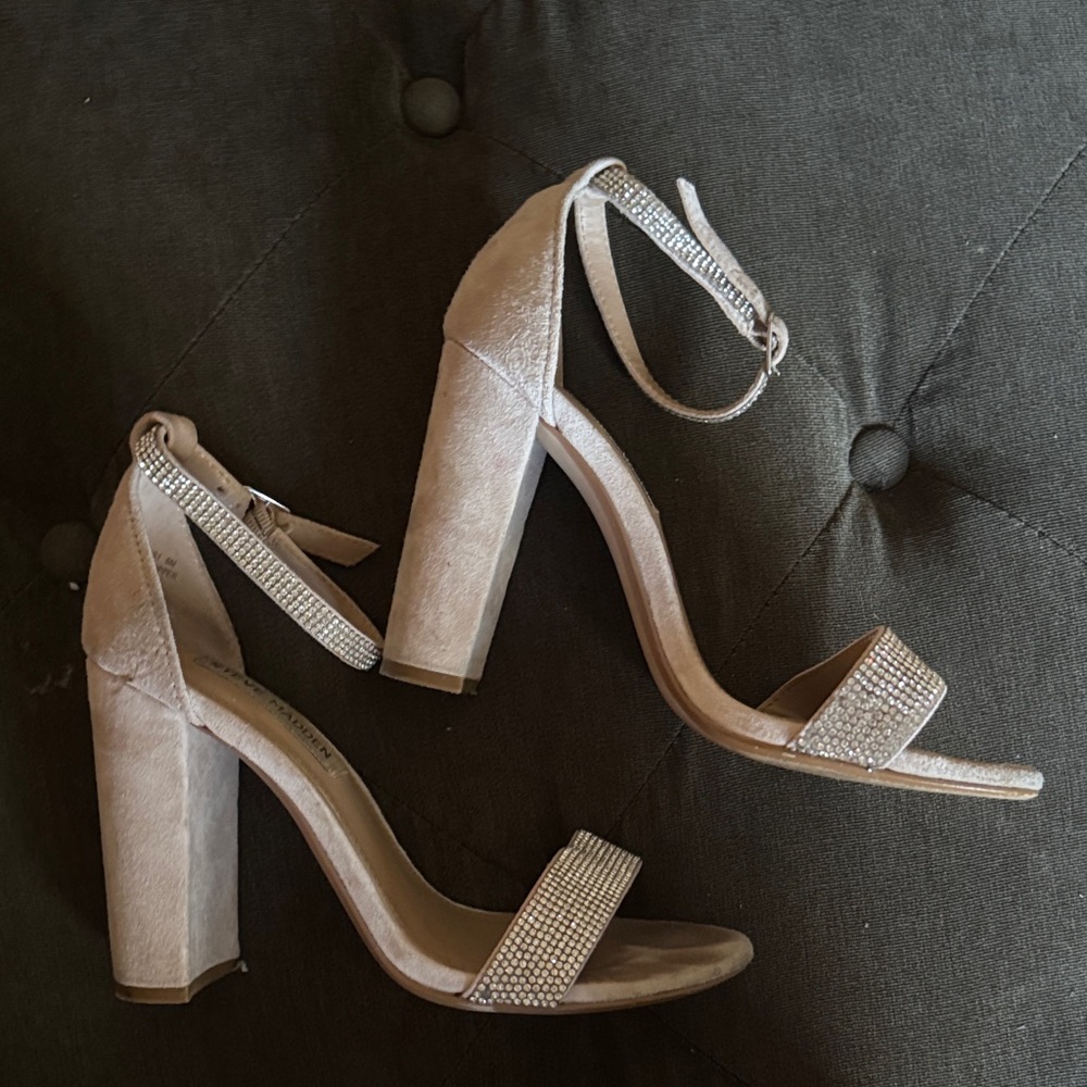 Steve Madden Beige Block Heel Sandals with Rhinestones